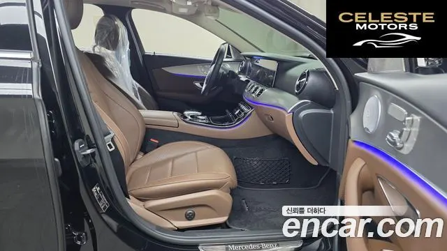 MERCEDES AMG E-Classe W213 E300 4MATIC AMG Line 2020 — photo 11 sur 20