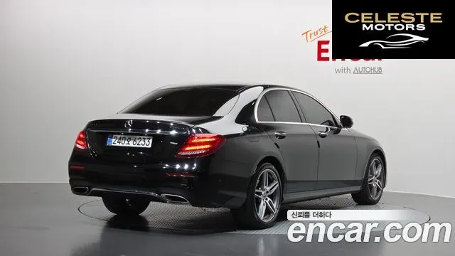 MERCEDES AMG E-Classe W213 E300 4MATIC AMG Line 2020 — photo 2 sur 20