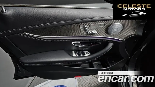 MERCEDES AMG E-Classe W213 E350 4MATIC AMG Line 2019 — photo 14 sur 35