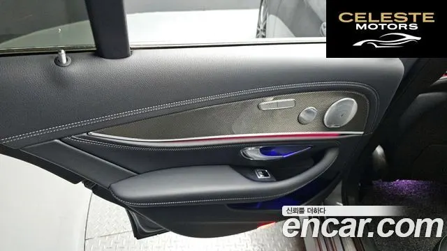 MERCEDES AMG E-Classe W213 E350 4MATIC AMG Line 2019 — photo 15 sur 35