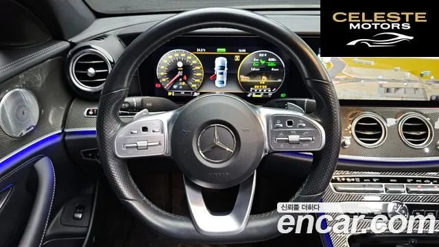 MERCEDES AMG E-Classe W213 E350 4MATIC AMG Line 2019 — photo 18 sur 35