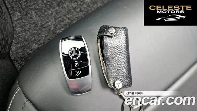 MERCEDES AMG E-Classe W213 E350 4MATIC AMG Line 2019 — photo 32 sur 35