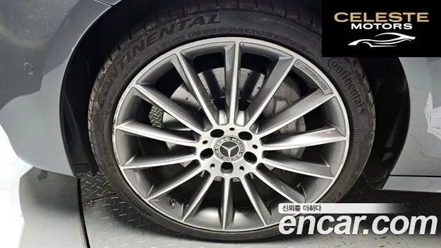 MERCEDES AMG E-Classe W213 E350 4MATIC AMG Line 2019 — photo 5 sur 35