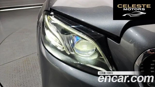MERCEDES AMG E-Classe W213 E350 4MATIC AMG Line 2019 — photo 8 sur 35