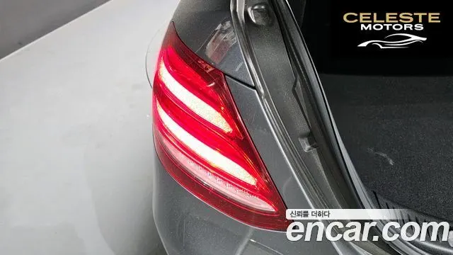 MERCEDES AMG E-Classe W213 E350 4MATIC AMG Line 2019 — photo 9 sur 35