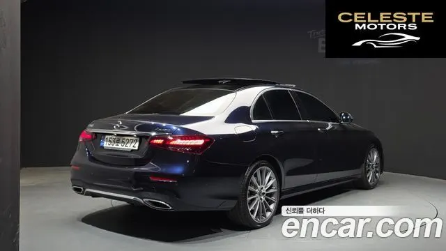 MERCEDES AMG E-Classe W213 E350 4MATIC AMG Line 2022 — photo 2 sur 32