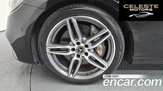 MERCEDES AMG E-Classe W213 E300 AMG Line 2019 — photo 5 sur 20