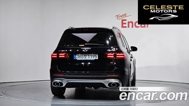 MERCEDES AMG GLB-Classe X247 AMG GLB35 4MATIC 2024 — photo 4 sur 31