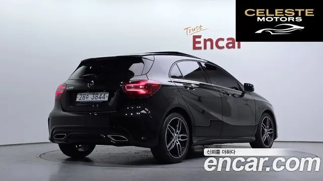 MERCEDES AMG A-Classe W176 A200 AMG Line 2018 — photo 2 sur 20