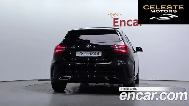MERCEDES AMG A-Classe W176 A200 AMG Line 2018 — photo 4 sur 20