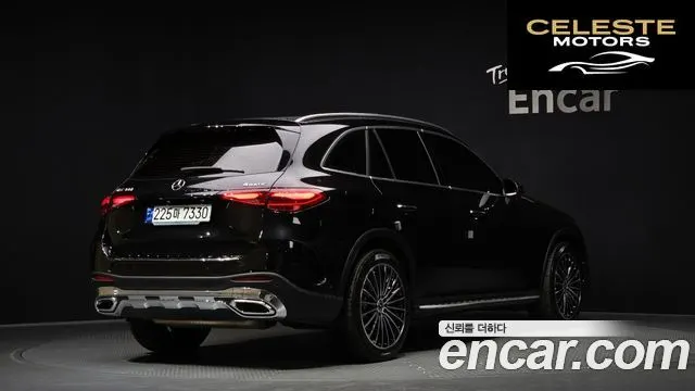MERCEDES AMG GLC-Classe X254 GLC300 4MATIC AMG Line 2023 — photo 2 sur 40