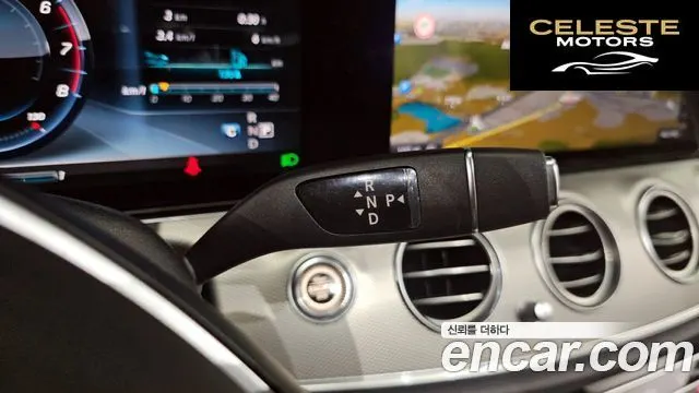 MERCEDES AMG E-Classe W213 E300 AMG Line 2017 — photo 9 sur 20