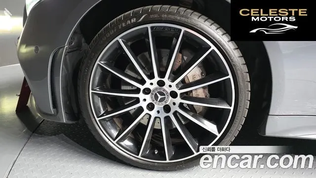 MERCEDES AMG CLS-Classe C257 CLS400d 4MATIC AMG Line 2019 — photo 5 sur 34
