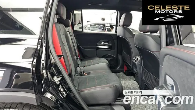 MERCEDES AMG GLB-Classe X247 AMG GLB35 4MATIC 2024 — photo 18 sur 31