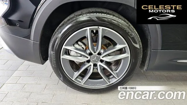 MERCEDES AMG GLB-Classe X247 AMG GLB35 4MATIC 2024 — photo 5 sur 31
