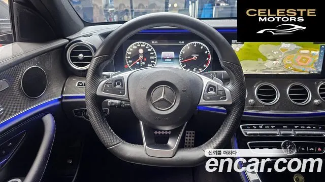 MERCEDES AMG E-Classe W213 E300 4MATIC AMG Line 2017 — photo 19 sur 31