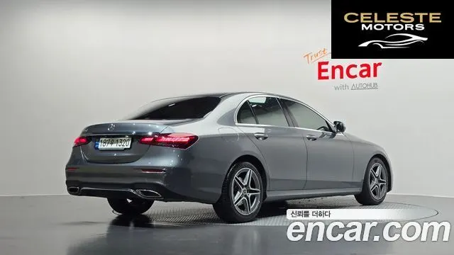 MERCEDES AMG E-Classe W213 E250 AMG Line 2023 — photo 2 sur 20