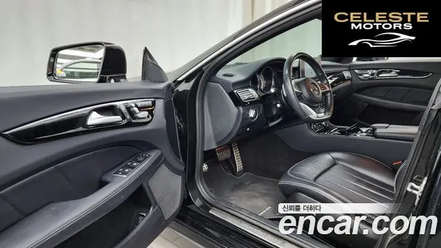 MERCEDES AMG CLS-Classe W218 CLS250 d 4MATIC AMG Line 2017 — photo 13 sur 30