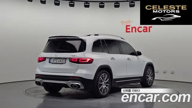 MERCEDES AMG GLB-Classe X247 AMG GLB35 4MATIC 2022 — photo 2 sur 31