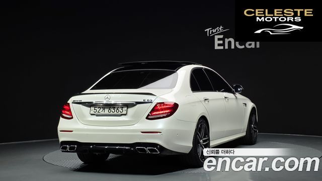 MERCEDES AMG E-Classe W213 E63 AMG 4MATIC+ 2018 — photo 2 sur 32