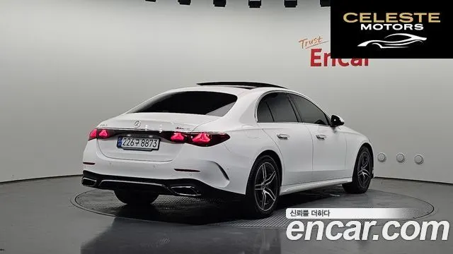 MERCEDES AMG E-Classe W214 E300 4MATIC AMG Line 2024 — photo 2 sur 31