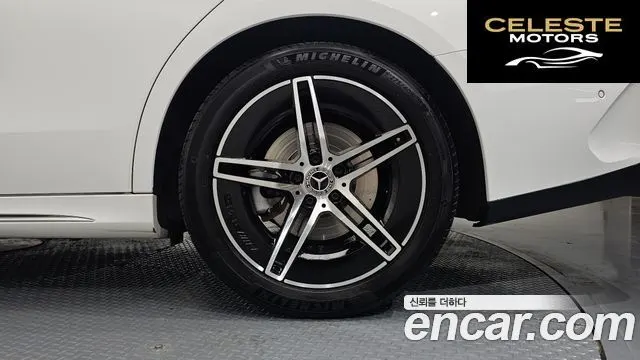 MERCEDES AMG E-Classe W214 E300 4MATIC AMG Line 2024 — photo 7 sur 31
