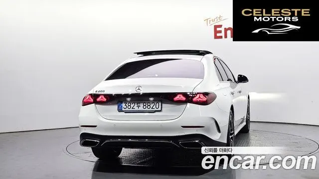 MERCEDES AMG E-Classe W214 E200 AMG Line 2026 — photo 4 sur 36