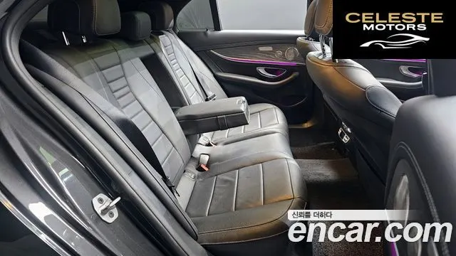 MERCEDES AMG E-Classe W213 E350 4MATIC AMG Line 2022 — photo 18 sur 29