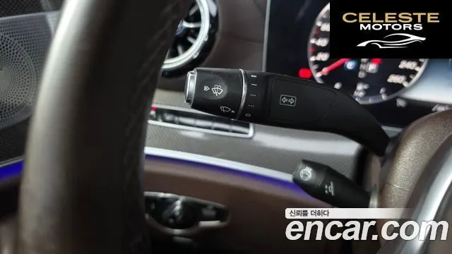 MERCEDES AMG CLS-Classe C257 CLS300d AMG Line 2020 — photo 28 sur 35
