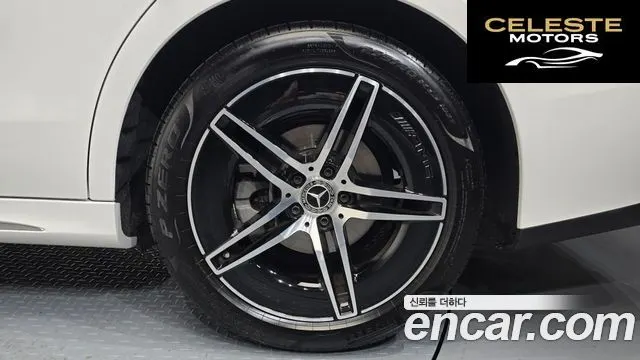 MERCEDES AMG E-Classe W214 E200 AMG Line 2026 — photo 7 sur 33