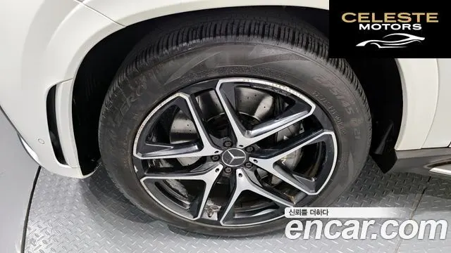 MERCEDES AMG GLE-Classe W167 AMG GLE53 4MATIC+ 2021 — photo 5 sur 36