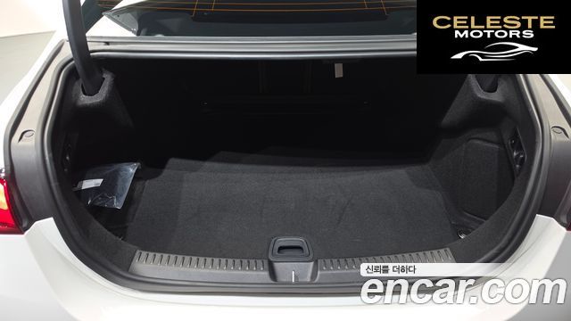 MERCEDES AMG E-Classe W214 E200 AMG Line 2026 — photo 25 sur 36