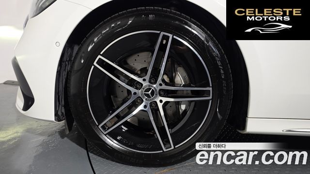 MERCEDES AMG E-Classe W214 E200 AMG Line 2026 — photo 5 sur 36