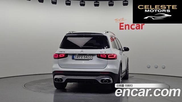 MERCEDES AMG GLB-Classe X247 AMG GLB35 4MATIC 2022 — photo 4 sur 31