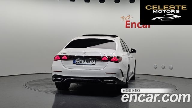 MERCEDES AMG E-Classe W214 E300 4MATIC AMG Line 2024 — photo 4 sur 31