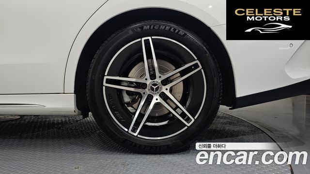 MERCEDES AMG E-Classe W214 E300 4MATIC AMG Line 2024 — photo 7 sur 31
