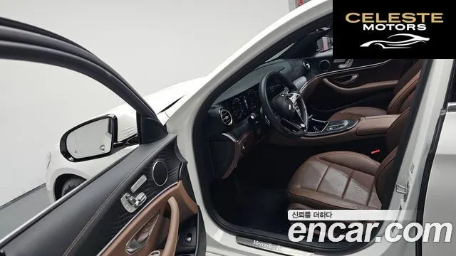 MERCEDES AMG E-Classe W213 E250 AMG Line 2023 — photo 12 sur 36