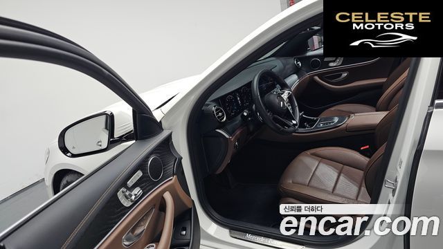 MERCEDES AMG E-Classe W213 E250 AMG Line 2023 — photo 12 sur 36
