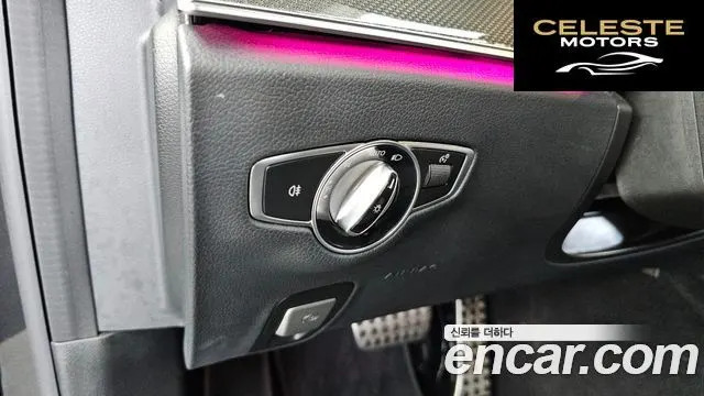 MERCEDES AMG E-Classe W213 E53 AMG 4MATIC+ Coupé 2021 — photo 28 sur 32