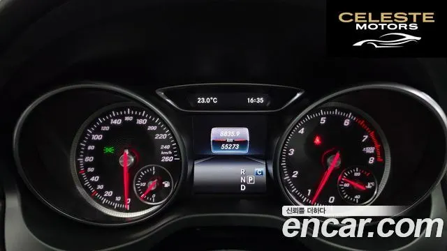 MERCEDES AMG CLA-Classe C117 CLA220 AMG Line 2018 — photo 10 sur 28