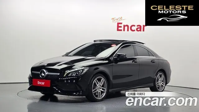 MERCEDES AMG CLA-Classe C117 CLA220 AMG Line 2018 — photo 24 sur 28