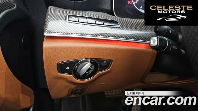MERCEDES AMG E-Classe W213 E300 4MATIC AMG Line 2018 — photo 27 sur 32