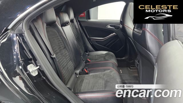 MERCEDES AMG CLA-Classe C117 CLA220 AMG Line 2018 — photo 14 sur 28