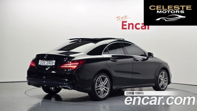 MERCEDES AMG CLA-Classe C117 CLA220 AMG Line 2018 — photo 2 sur 28