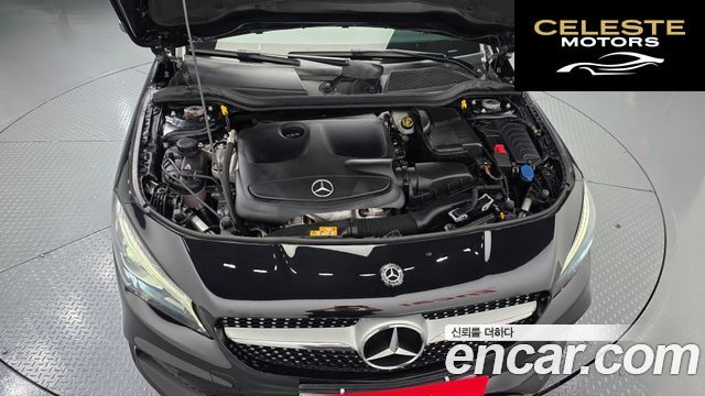 MERCEDES AMG CLA-Classe C117 CLA220 AMG Line 2018 — photo 6 sur 28