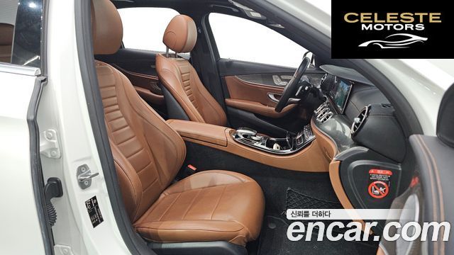 MERCEDES AMG E-Classe W213 E300 4MATIC AMG Line 2018 — photo 16 sur 32