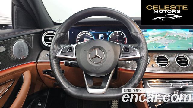 MERCEDES AMG E-Classe W213 E300 4MATIC AMG Line 2018 — photo 17 sur 32