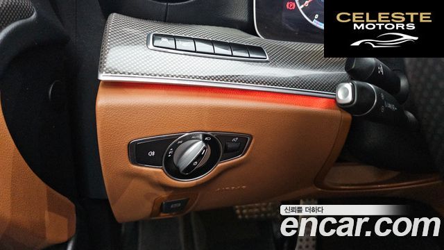 MERCEDES AMG E-Classe W213 E300 4MATIC AMG Line 2018 — photo 27 sur 32