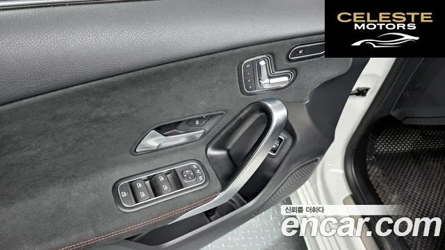 MERCEDES AMG A-Classe W177 AMG A35 4MATIC Berline 2024 — photo 26 sur 32