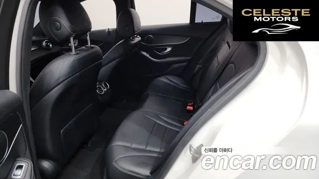 MERCEDES AMG C-Classe W205 C200 AMG Line 2017 — photo 11 sur 20